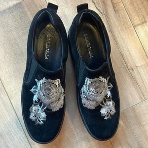 GABRIELLA MICHEL Michel Embroidered Rose Slip On Suede Sz 38